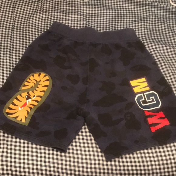 Bape shark shorts - Picture 2 of 6